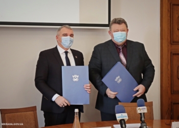 7 млн.грн. на развитие и благоустройство: Николаев и Николаевский глиноземный завод подписали меморандум о сотрудничестве (ФОТО)