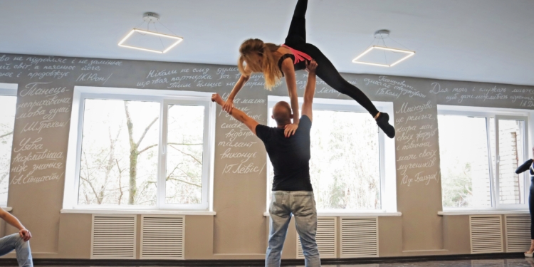 Танцуют все! В Николаеве открыли второй филиал ДК “Молодежный” (ФОТО)