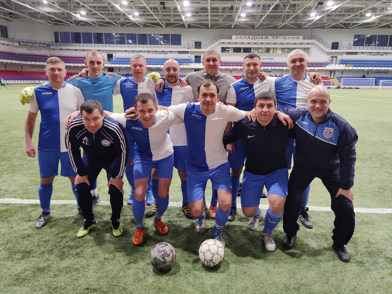 Сборная Николаевской области – бронзовый призер Всеукраинского турнира по футболу среди команд ветеранов памяти Виктора Прокопенко (ФОТО)