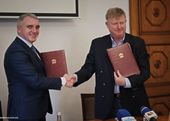 Николаев получит 80 млн грн на развитие инфраструктуры: подписан меморандум с QTerminals Olvia (ФОТО)