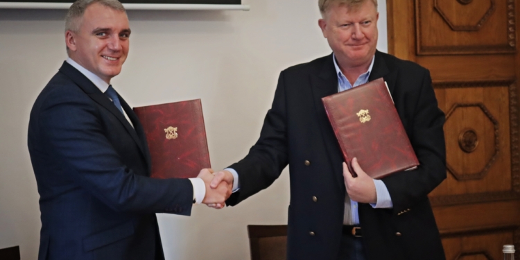 Николаев получит 80 млн грн на развитие инфраструктуры: подписан меморандум с QTerminals Olvia (ФОТО)