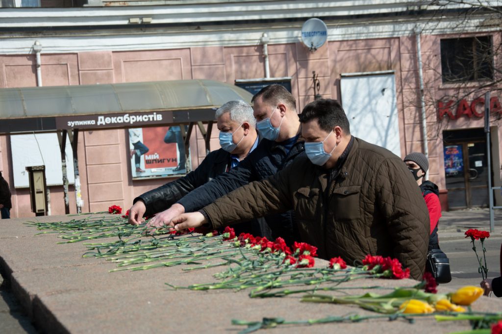 В Николаеве почтили память героев-ольшанцев (ФОТО) 9