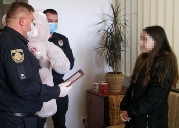 Во Львове 11-летняя девочка задержала грабителя