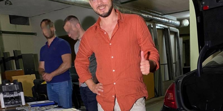 “Заказ закрыть меня любой ценой”. Тайный агент НАБУ Шевченко вышел под залог