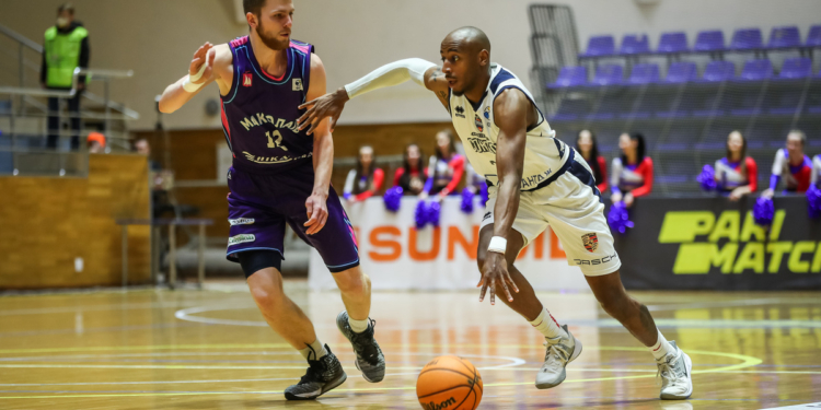 МБК “Николаев” на выезде победил “Харьковских Соколов” (ФОТО)