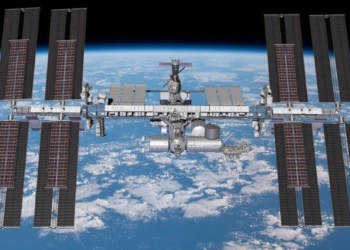 Астронавты на МКС сбросили в космос 3 тонны мусора