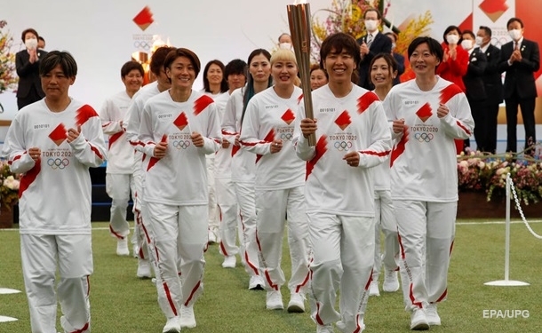 Эстафета олимпийского огня началась в Японии (ВИДЕО)