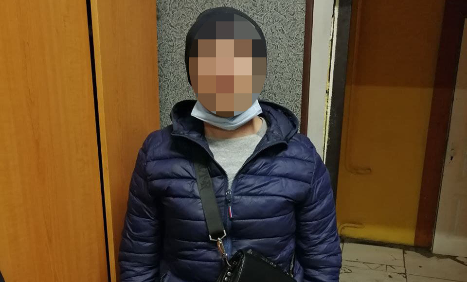 В Николаеве патрульные задержали мужчину, который ворвался в квартиру к 88-летней женщине и украл ноутбук (ФОТО) 3