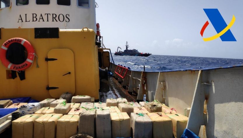 Испания арестовала 3 украинских моряков - на их судне обнаружили 18 тонн гашиша. Кто "подбросил"? (ФОТО) 5