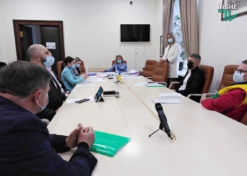 «Де-факто «Сказку» сдали в аренду»: депутаты Николаевского горсовета решили вплотную заняться детским городком (ВИДЕО)