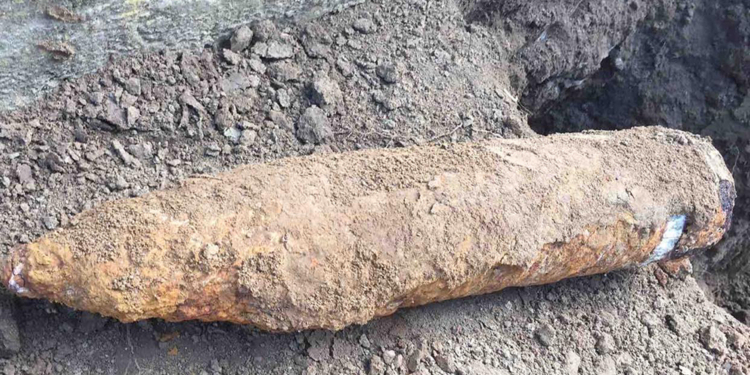 Спасатели Николаевщины обезвредили артснаряд, найденный в Очакове (ФОТО)