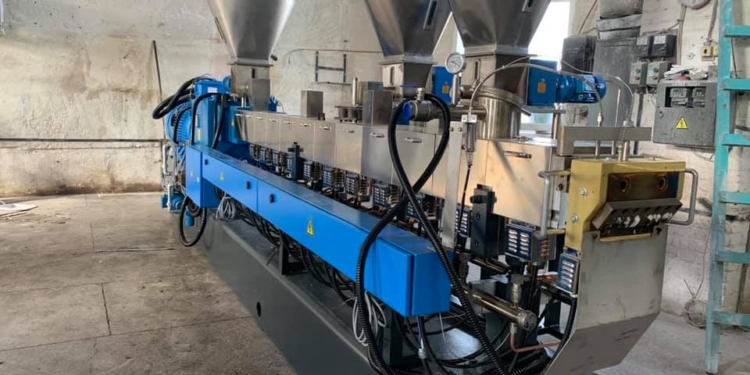 Предприятие на Луганщине будет выпускать экопосуду из пшеницы, кукурузы и картофеля (ФОТО)