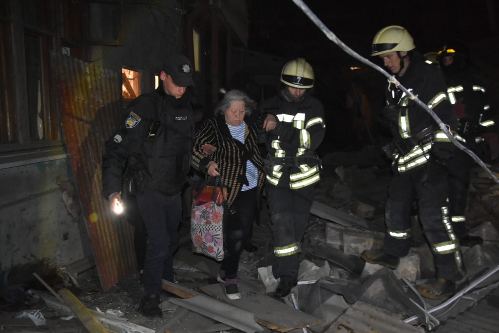 В Одессе взорвался газ в жилом доме, из под завалов деблокированы 2 жителей 1