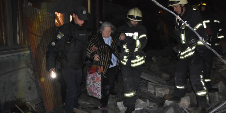 В Одессе взорвался газ в жилом доме, из под завалов деблокированы 2 жителей