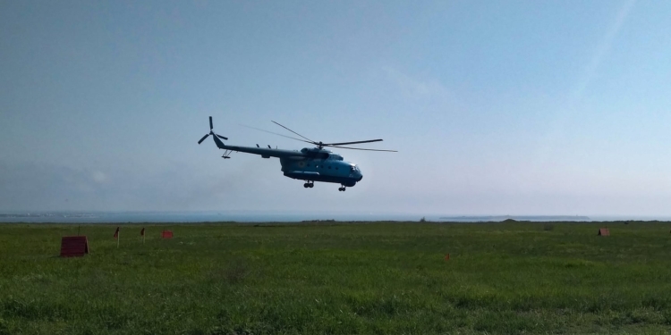 Морские авиаторы из Николаева отработали поражение водных целей авиационными бомбами (ФОТО)