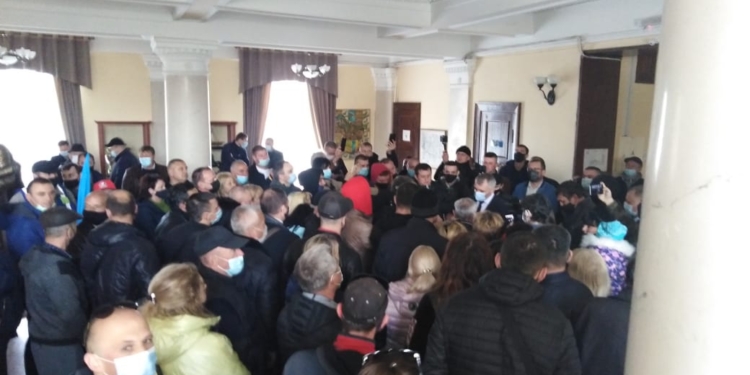 Депутаты комиссии ЖКХ Николаевского горсовета рекомендовали запустить транспорт в полном объеме (ФОТО, ВИДЕО)