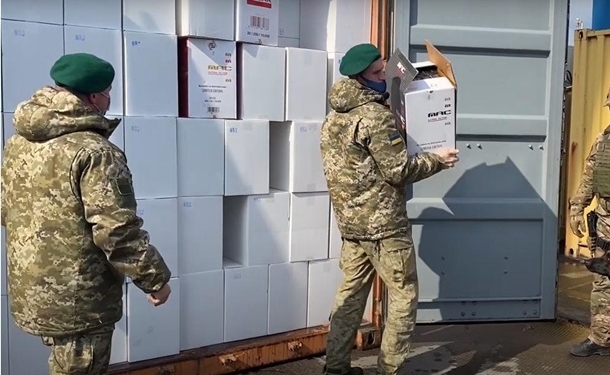 В порту Одессы изъяли контрабандные сигареты на 145 млн гривен