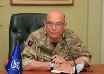 В Украине с визитом находится глава Военного комитета НАТО (ФОТО)