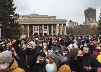 В РФ прошли акции солидарности с Навальным – и задержания протестующих (ФОТО, ВИДЕО)
