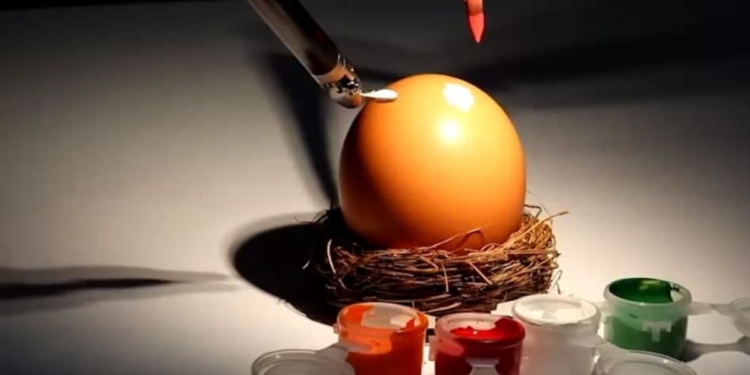 Почти код Да Винчи. Врач-гинеколог расписал яйцо с помощью хирургического робота (ФОТО, ВИДЕО)