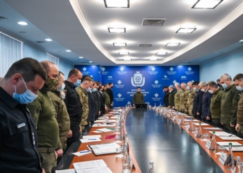 Посмотрел Зеленский на Юг Украины и сказал: надо собирать СНБО