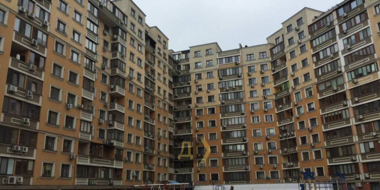 В Одессе упал лифт с полицейскими и понятыми (ФОТО, ВИДЕО)