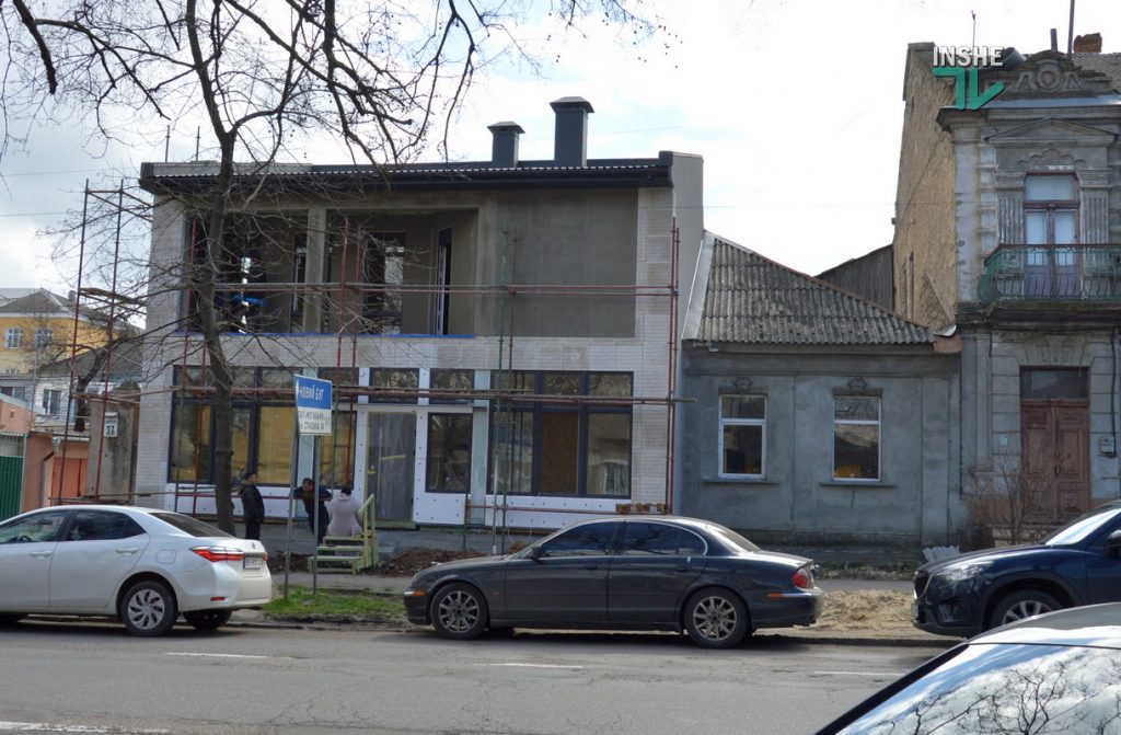 Упал потолок, на стенах трещины. Как в старом центре Николаева дом "перестроили" и при чем тут «Пропозиция» (ФОТО и ВИДЕО) 47