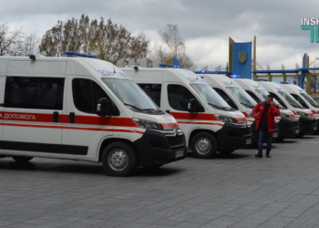 В Николаеве вручили 6 “скорых” службе экстренной медицинской помощи облсовета (ФОТО и ВИДЕО)