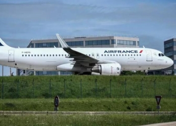 На бывшем в употреблении растительном масле: самолет Air France выполнил первый полет из Парижа в Монреаль