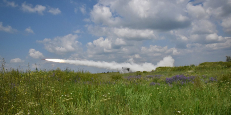 В Николаевской области успешно испытали 122-мм реактивный снаряд «Тайфун-1» к РСЗО «Град» (ФОТО)