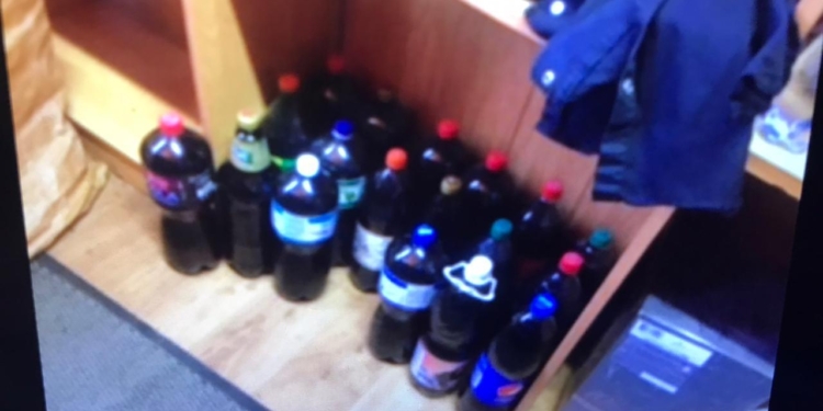 Из магазина на Привокзальной площади Николаева изъяли 200 литров алкоголя (ФОТО)