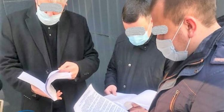 Сколько присвоил, столько и залог: избрана мера пресечения для организатора фиктивного трудоустройства в Николаевском морпорту