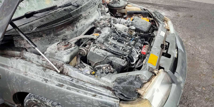 В Николаеве тушили два автомобиля (ФОТО)