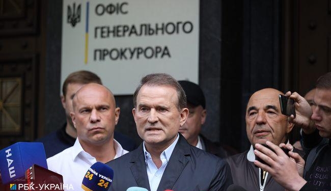 Медведчук пришел в Генпрокуратуру (ВИДЕО)