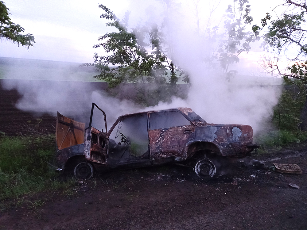 За ночь на Николаевщине на ходу загорелись 2 машины (ФОТО) 5