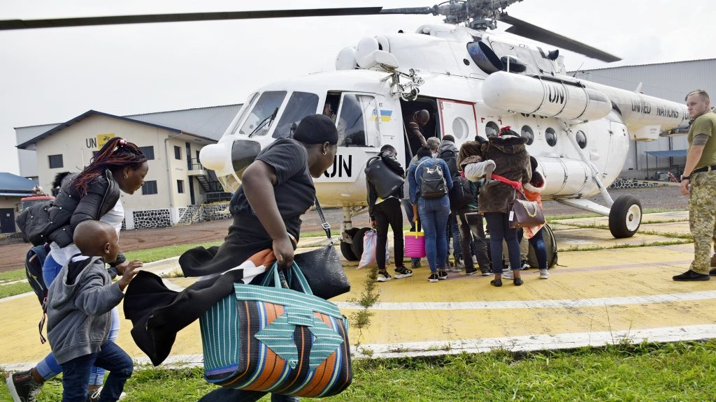 Извержение вулкана в Конго: украинские миротворцы эвакуируют жителей Гомы (ФОТО) 5