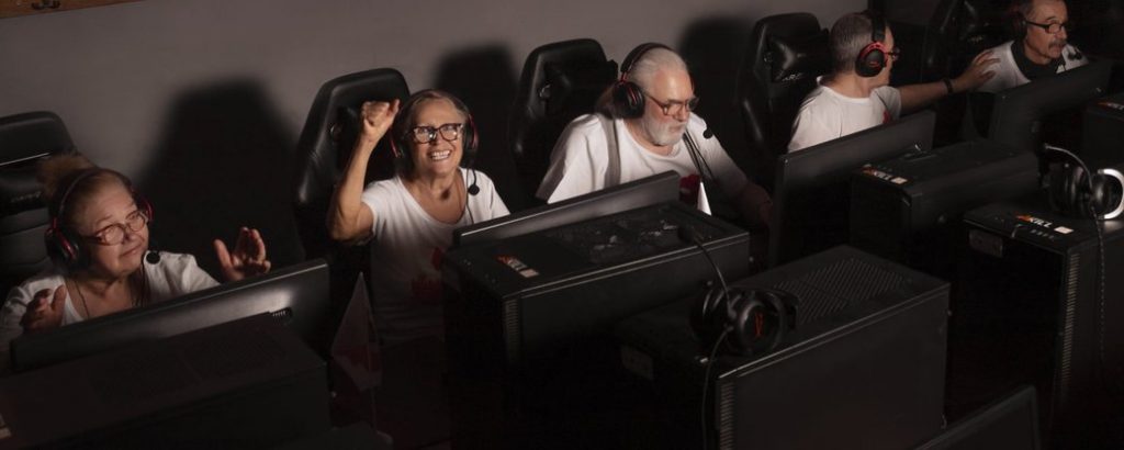 Одесские пенсионеры поставили рекорд по игре в Counter-Strike 1