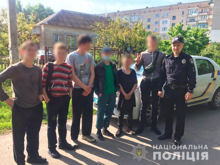 В Первомайске 6 подростков сбежали из реабилитационного центра 1