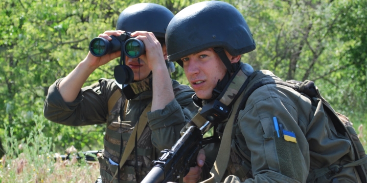 Николаевские нацгвардейцы проверили себя на выдержку (ФОТО)