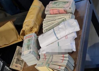 У задержанных вчера “воров в законе” нашли “общак” – $3,2 млн. (ФОТО)