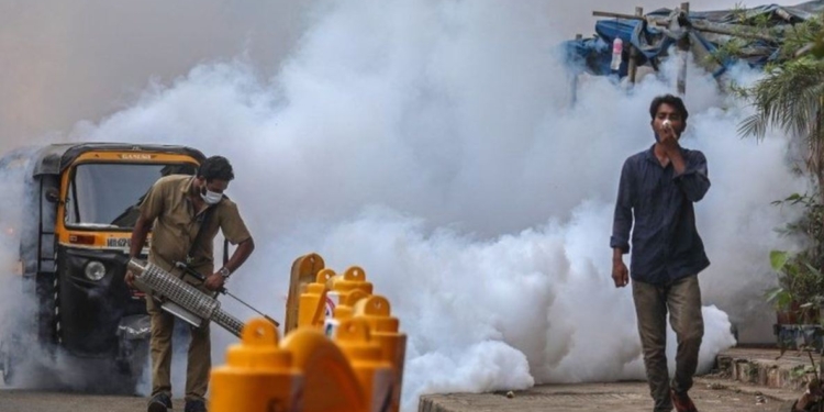 В Индии у части переболевших COVID-19 выявляют редкую и очень опасную инфекцию, из-за которой удаляют глаза (ФОТО, ВИДЕО)