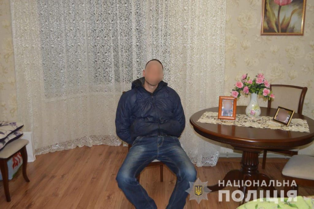 В Первомайске полиция задержала опытного "домушника" на месте кражи 1