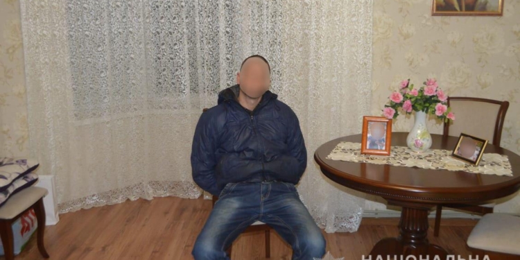 В Первомайске полиция задержала опытного “домушника” на месте кражи