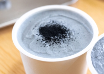 Туристический магнит: в японском городе металлургов будут продавать мороженое с железной стружкой