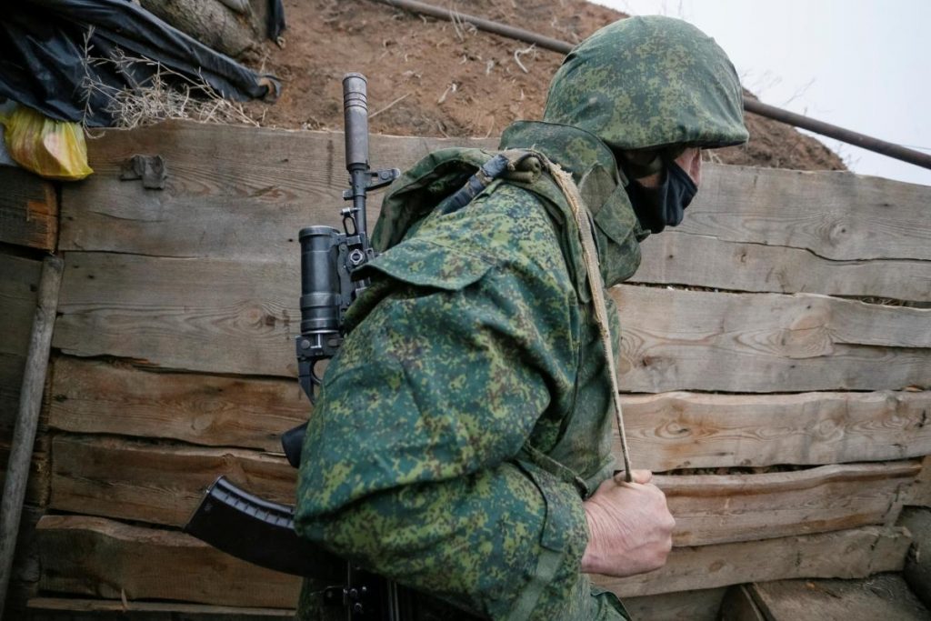 Российские наемники в Пасху обстреляли позиции ВСУ на Донбассе 1