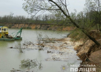 В Вознесенском районе ради незаконной добычи песка уничтожили лес (ФОТО)