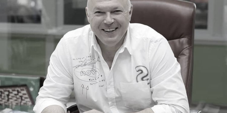 От ковида умер директор Николаевского тепловозоремонтного завода Вячеслав Симченко