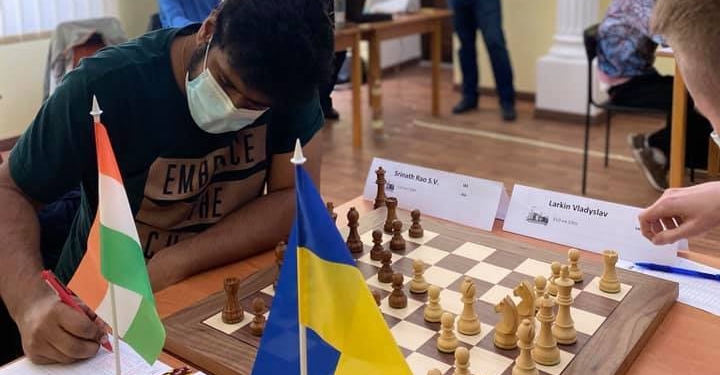 В Николаеве стартовал международный гроссмейстерский турнир – участвуют шахматисты 4 стран (ФОТО)