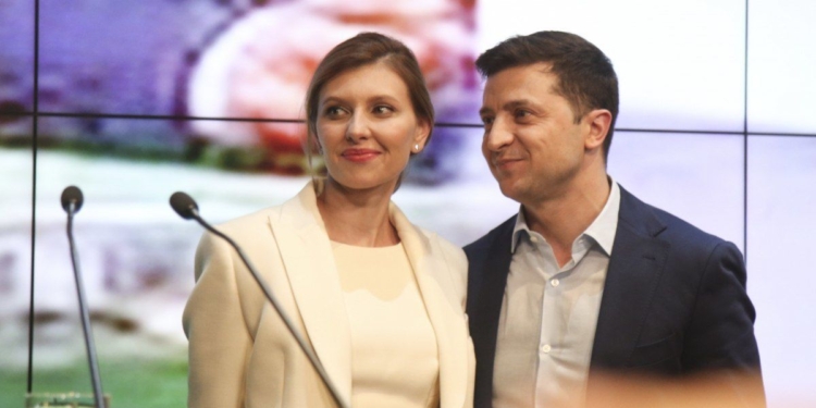 “За мужа мне не бывает стыдно, а за президента вообще никогда”, – первое телеинтервью Елены Зеленской (ВИДЕО)