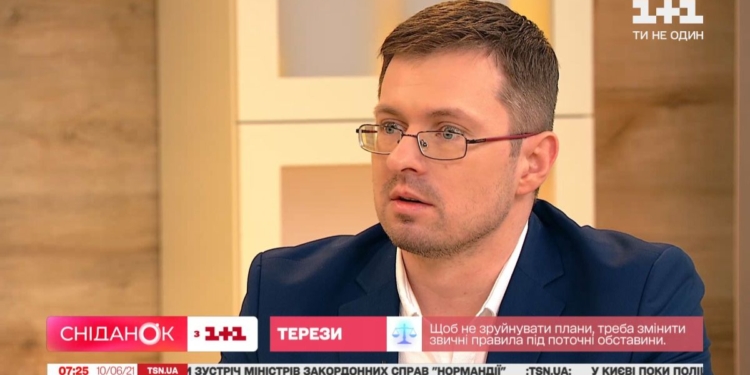 Лайт-карантин в Украине хотят продлить до конца лета (ВИДЕО)